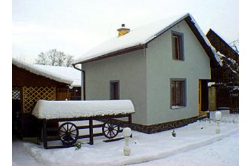 Eslovaquia Chata Partizánska Ľupča, Exterior